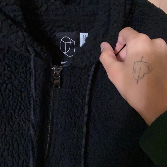 BLACK FUZZY HALF-ZIP UP - Picture 2 of 2